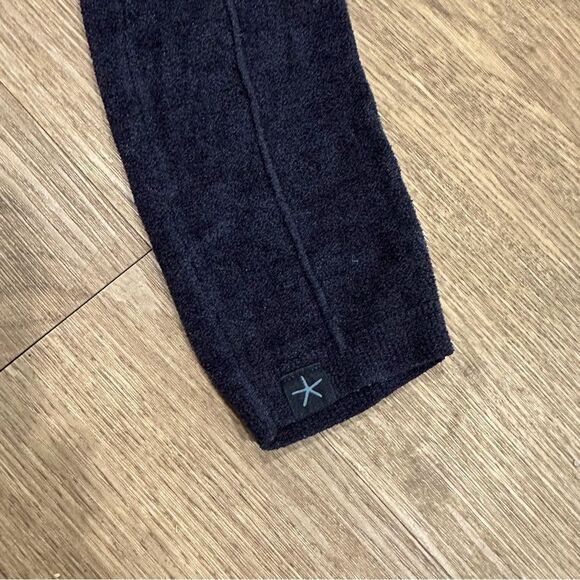 Barefoot Dreams CozyChic Ultra Lite® Youth Seamed Legging, black, size 6/7 - Picture 5 of 9